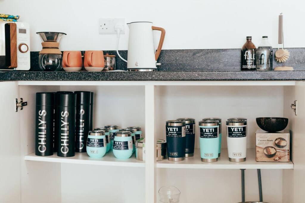 The Hideout - Newquay - Fully Stocked Eco Escape Villa Bagian luar foto