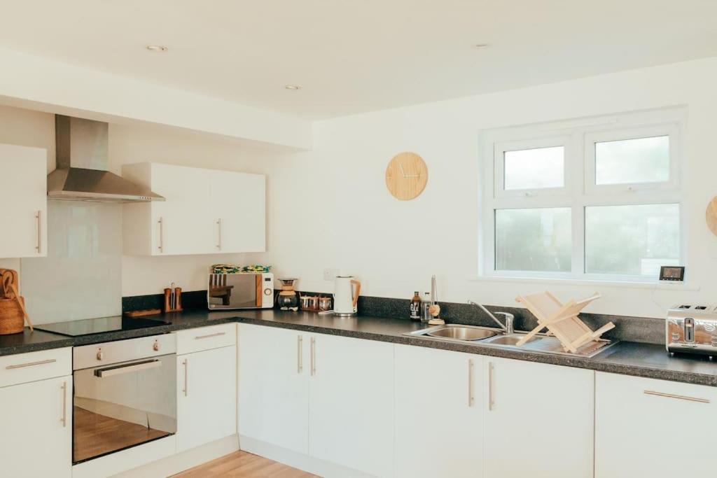 The Hideout - Newquay - Fully Stocked Eco Escape Villa Bagian luar foto